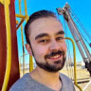 Meet your Posher, Casey